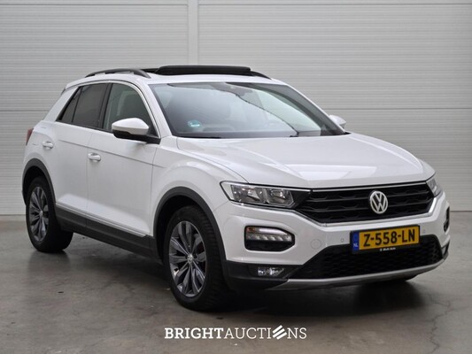 Volkswagen T-Roc 4Motion Sport 2.0 TSI 190pk 2018, Z-558-LN