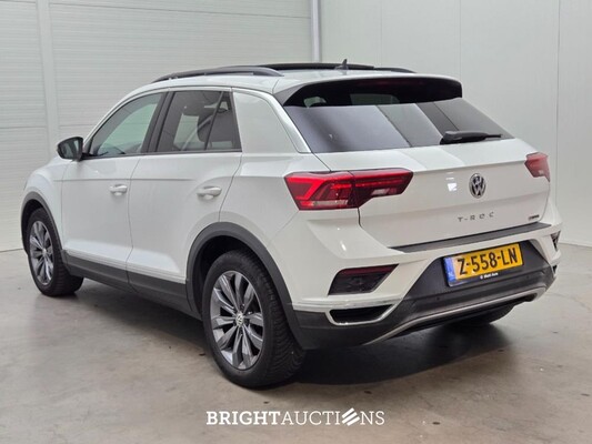 Volkswagen T-Roc 4Motion Sport 2.0 TSI 190pk 2018, Z-558-LN