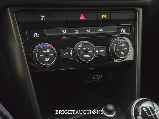 Volkswagen T-Roc 1.0 TSI 116pk 2018 (Origineel-NL), TS-597-V