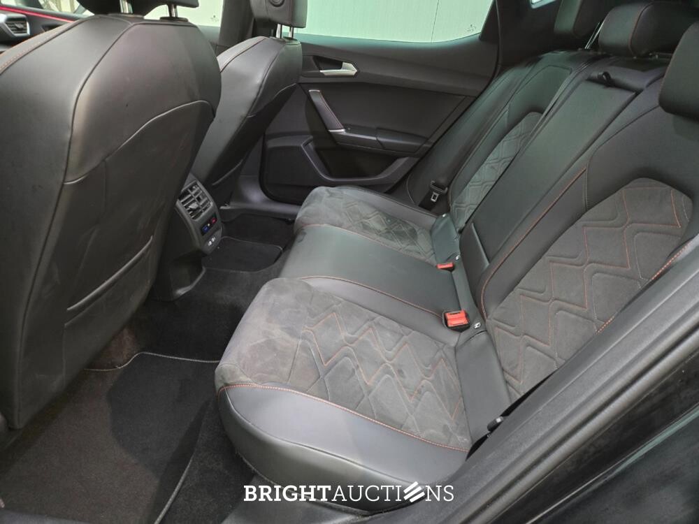 SEAT Leon FR eHybrid PHEV Business Intense 1.4 TSI 258pk 2021, HXF-74-P