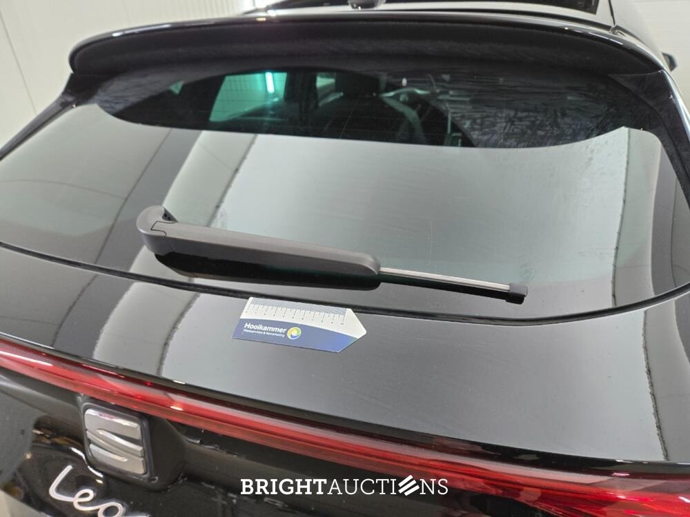 SEAT Leon FR eHybrid PHEV Business Intense 1.4 TSI 258pk 2021, HXF-74-P