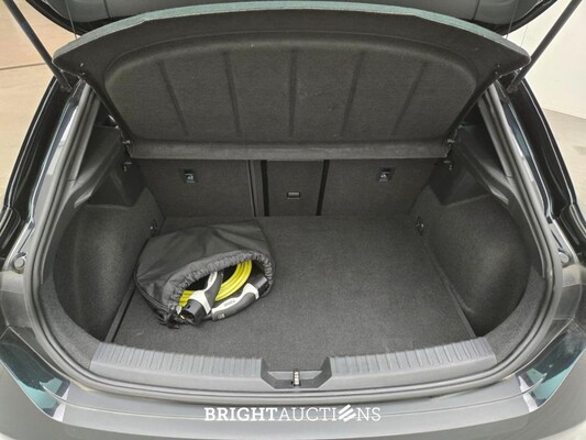 SEAT Leon FR eHybrid PHEV Business Intense 1.4 TSI 258pk 2021, HXF-74-P