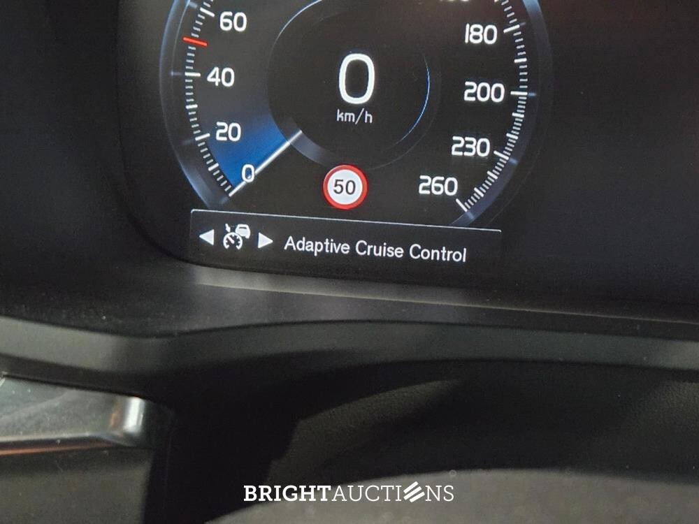 Volvo V60 T8 Twin Engine R-Design 2.0 AWD 392pk 2020, N-113-GZ