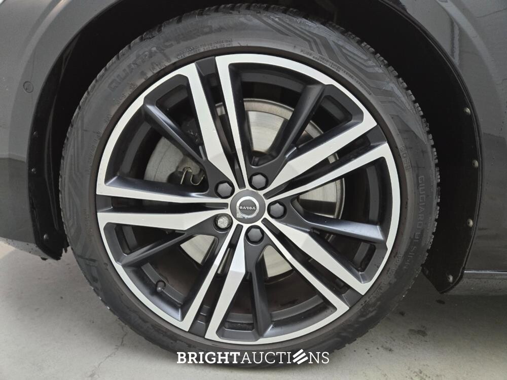 Volvo V60 T8 Twin Engine R-Design 2.0 AWD 392pk 2020, N-113-GZ