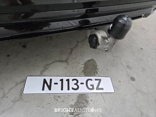 Volvo V60 T8 Twin Engine R-Design 2.0 AWD 392pk 2020, N-113-GZ