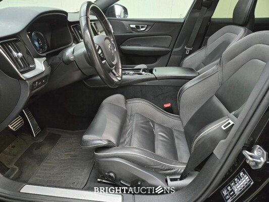 Volvo V60 T8 Twin Engine R-Design 2.0 AWD 392pk 2020, N-113-GZ