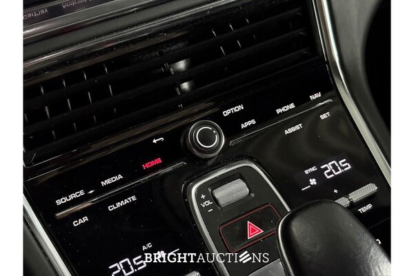 Porsche Panamera 4 E-Hybrid 2.9 466pk 2022 (Origineel-NL), N-780-XZ