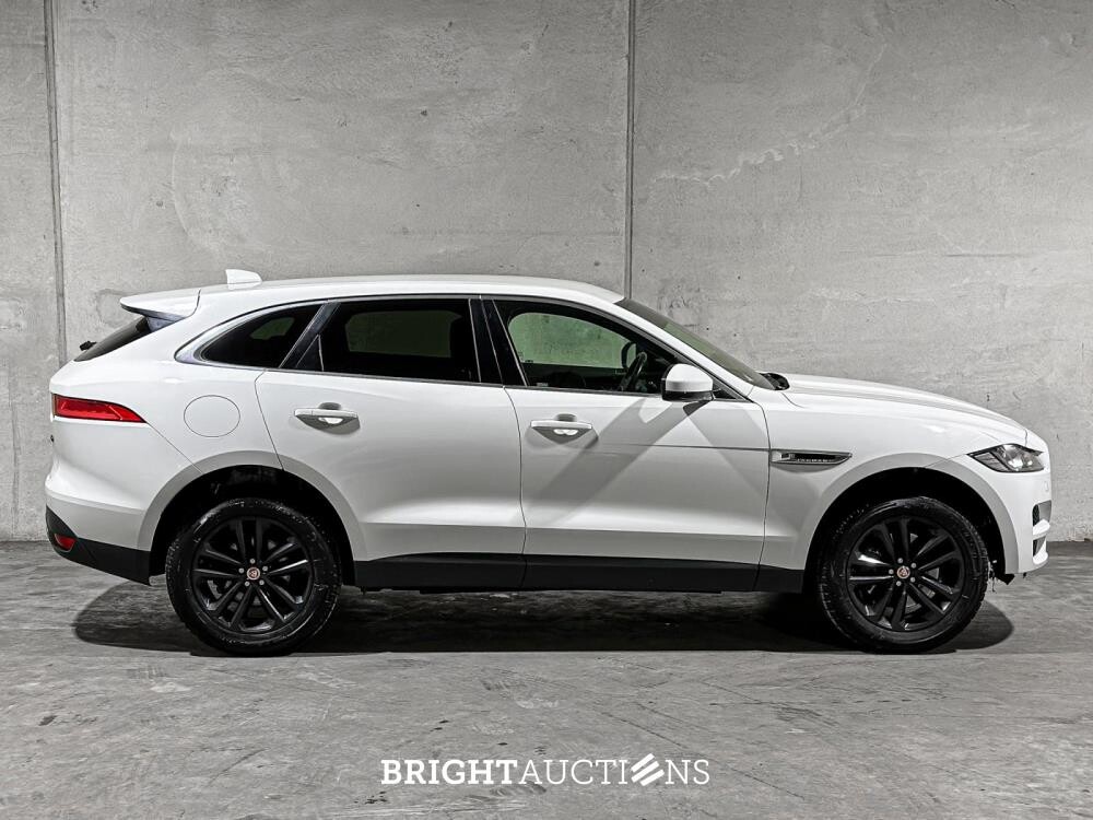 Jaguar F-PACE 3.0 S/C Portfolio AWD 35t 340pk 2016, XS-963-D