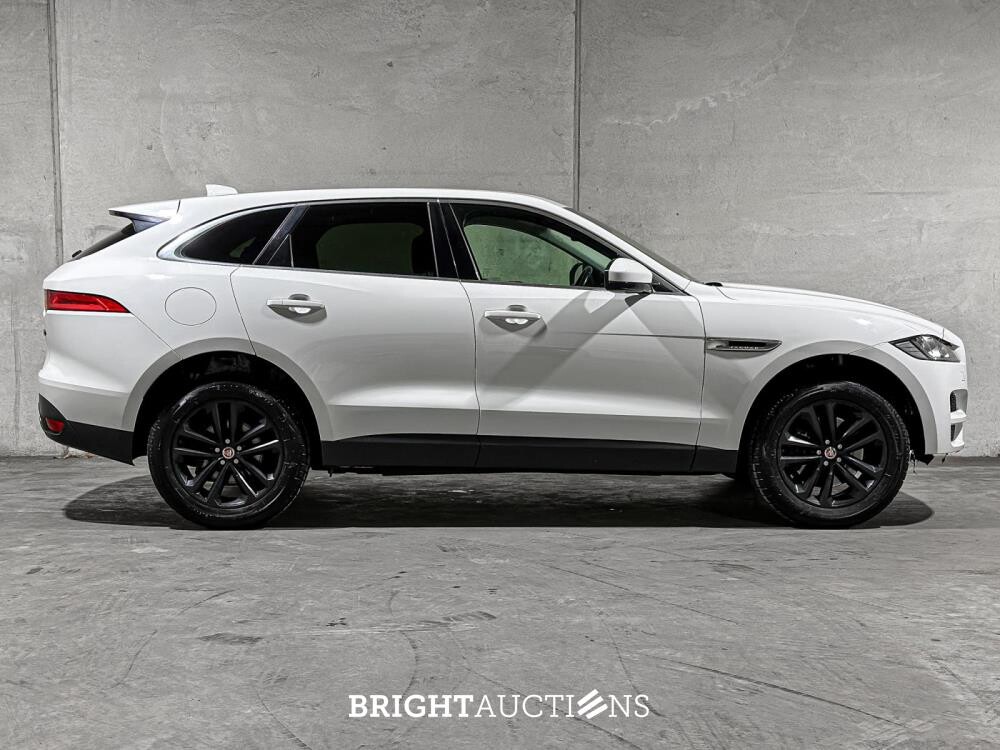 Jaguar F-PACE 3.0 S/C Portfolio AWD 35t 340pk 2016, XS-963-D