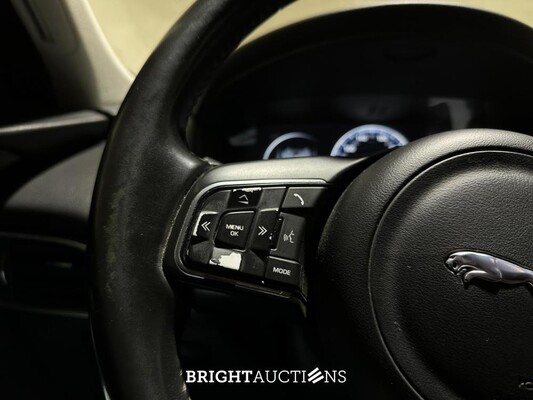 Jaguar F-PACE 3.0 S/C Portfolio AWD 35t 340pk 2016, XS-963-D