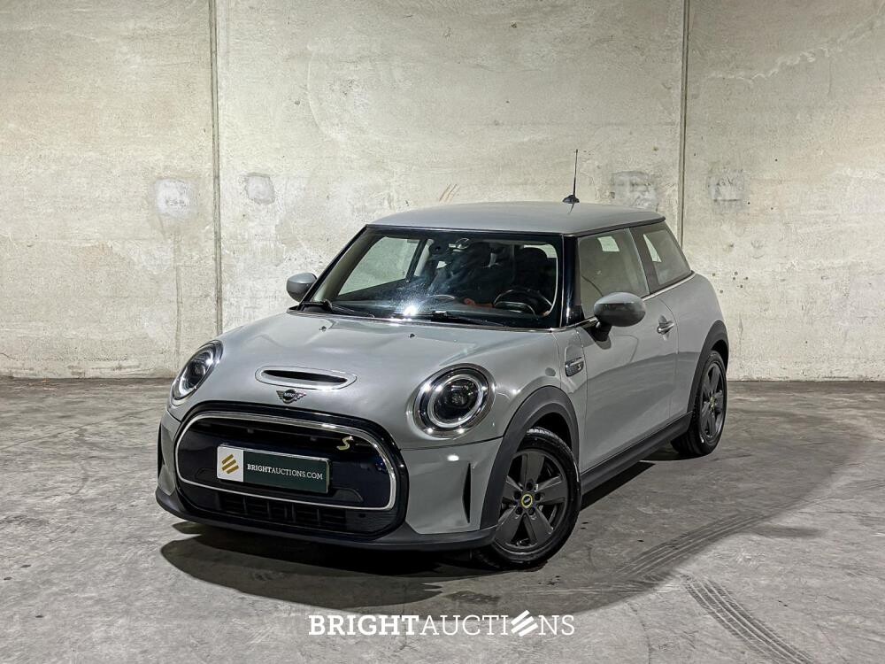 MINI Cooper Electric Essential 33 kWh 184pk 2021 F56 (Origineel-NL), L-232-DH