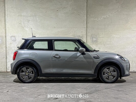 MINI Cooper Electric Essential 33 kWh 184 PS 2021 F56 (Original-NL), L-232-DH