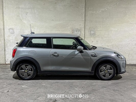 MINI Cooper Electric Essential 33 kWh 184 PS 2021 F56 (Original-NL), L-232-DH