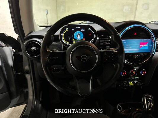 MINI Cooper Electric Essential 33 kWh 184 PS 2021 F56 (Original-NL), L-232-DH