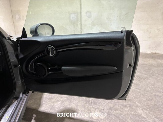 MINI Cooper Electric Essential 33 kWh 184 PS 2021 F56 (Original-NL), L-232-DH