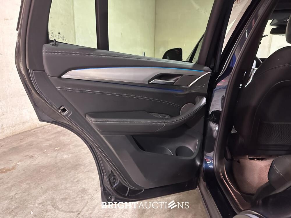 BMW iX3 High Executive 80 kWh 286 PS 2021 G08 (niederländische Erstzulassung + Erstbesitz), N-444-RG