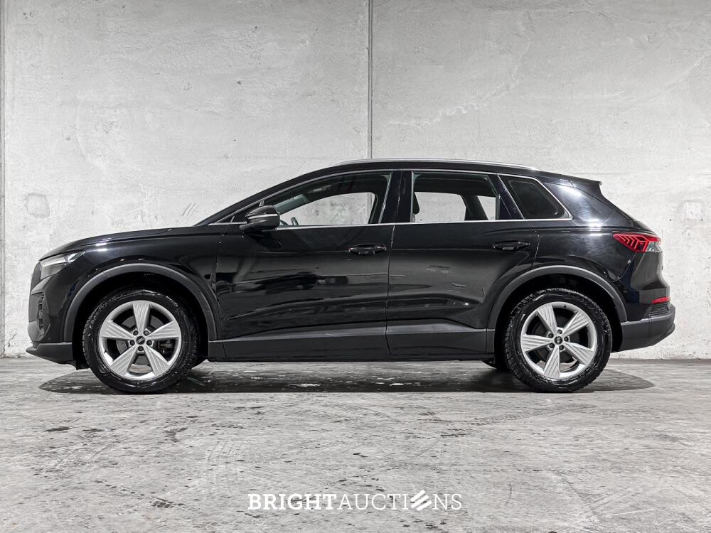 Audi Q4 e-tron 35 Edition 55 kWh 170 PS 2022 (Original-NL), R-847-TD