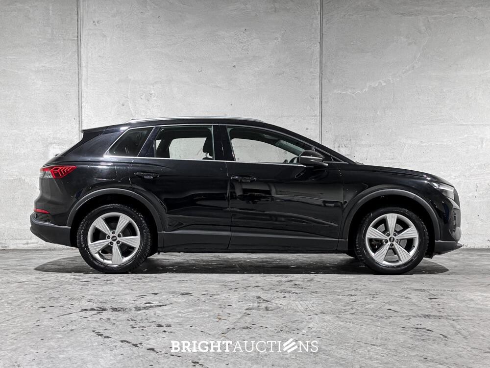 Audi Q4 e-tron 35 Edition 55 kWh 170 PS 2022 (Original-NL), R-847-TD