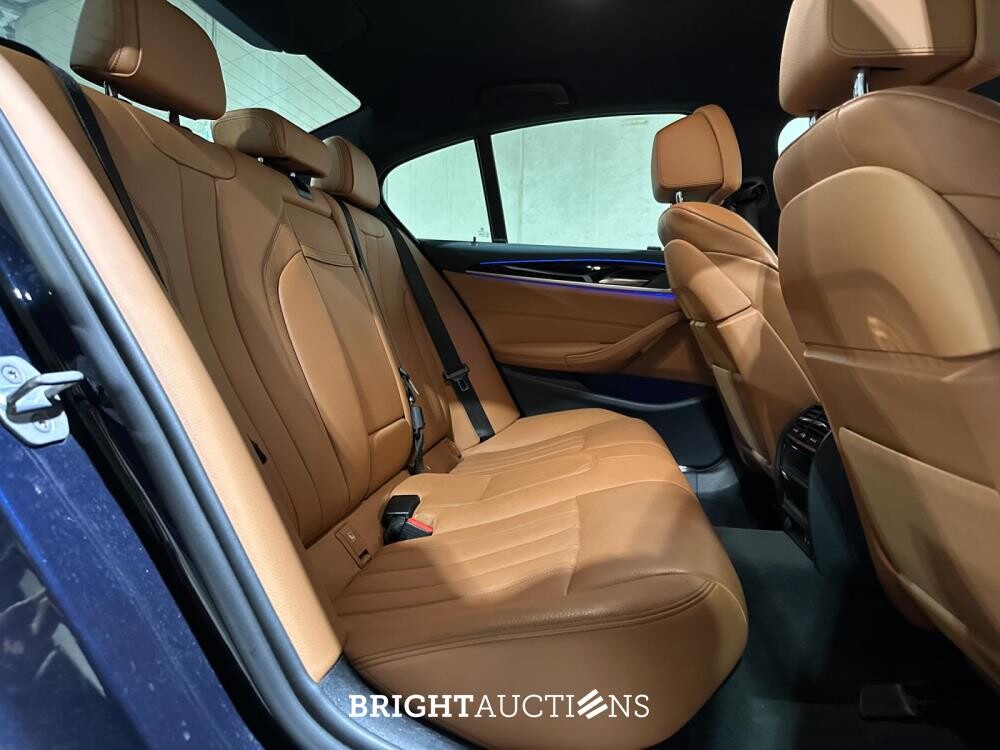 BMW 530e iPerformance High Executive 5-serie 184pk 2019 (Origineel-NL+1eigenaar), ZT-244-H
