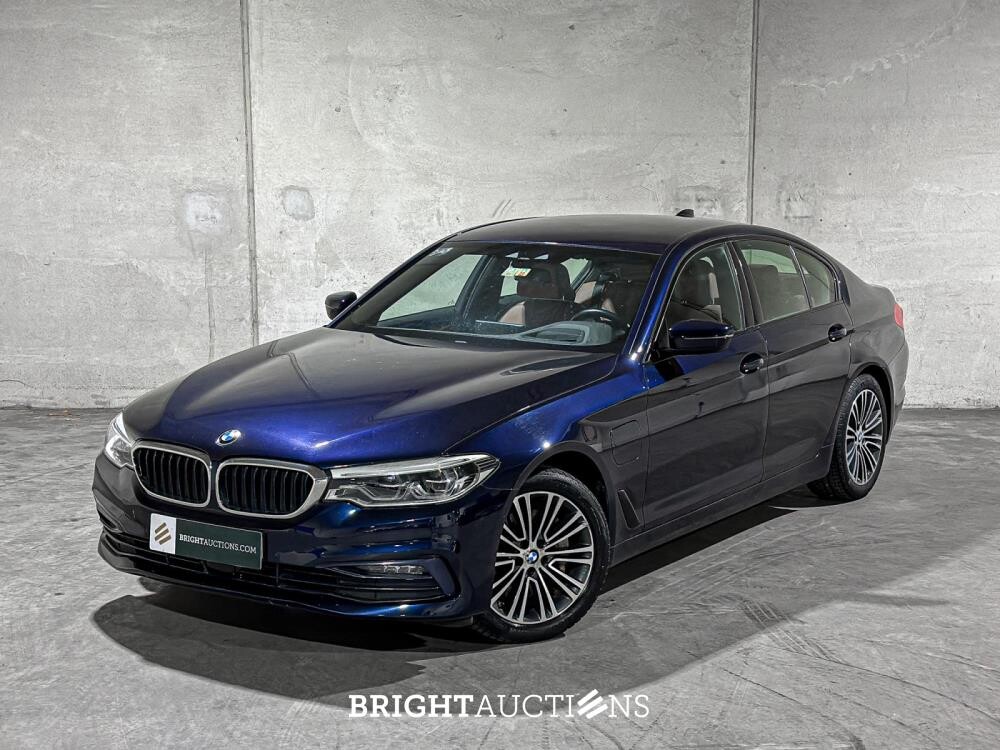 BMW 530e iPerformance High Executive 5-serie 184pk 2019 (Origineel-NL+1eigenaar), ZT-244-H