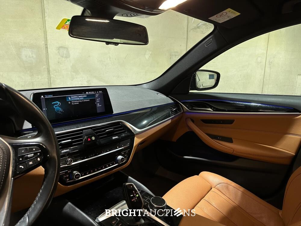 BMW 530e iPerformance High Executive 5-serie 184pk 2019 (Origineel-NL+1eigenaar), ZT-244-H