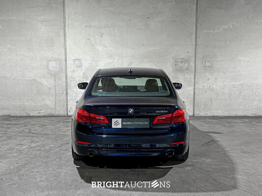 BMW 530e iPerformance High Executive 5-serie 184pk 2019 (Origineel-NL+1eigenaar), ZT-244-H