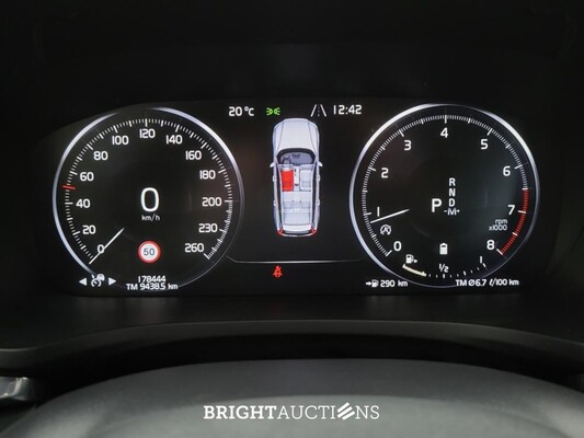 Volvo V60 B4 R-Design 2.0 197pk 2021, R-152-SP