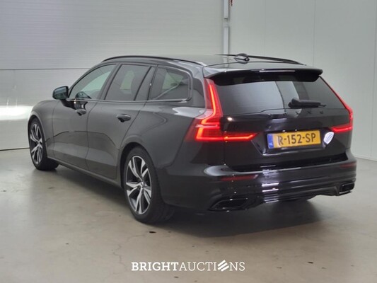 Volvo V60 B4 R-Design 2.0 197pk 2021, R-152-SP
