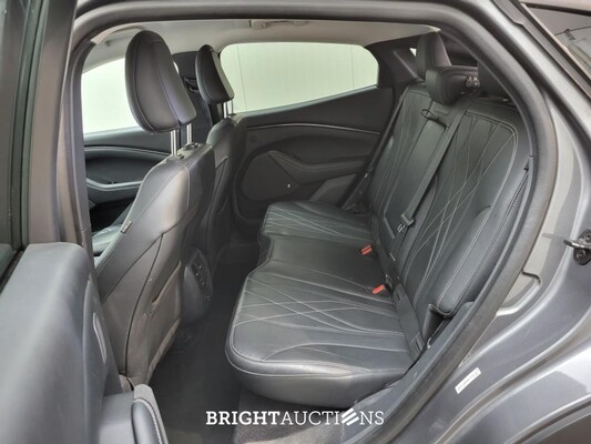 Ford Mustang Mach-E RWD 75 kWh 258pk 2021 (Origineel-NL), L-233-KH
