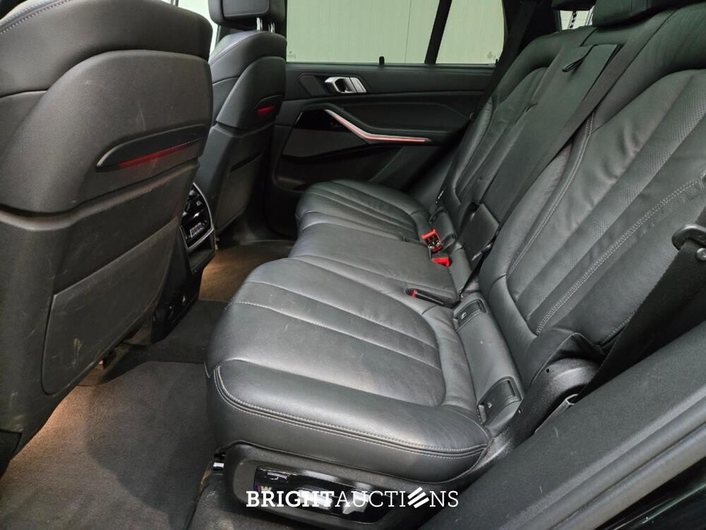 BMW X5 M50d High Executive 7p 400pk 2019, P-090-KR