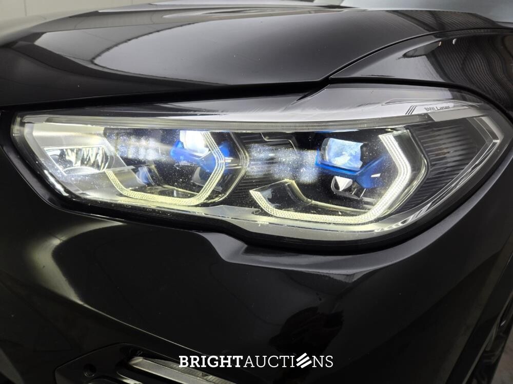 BMW X5 M50d High Executive 7p 400pk 2019, P-090-KR