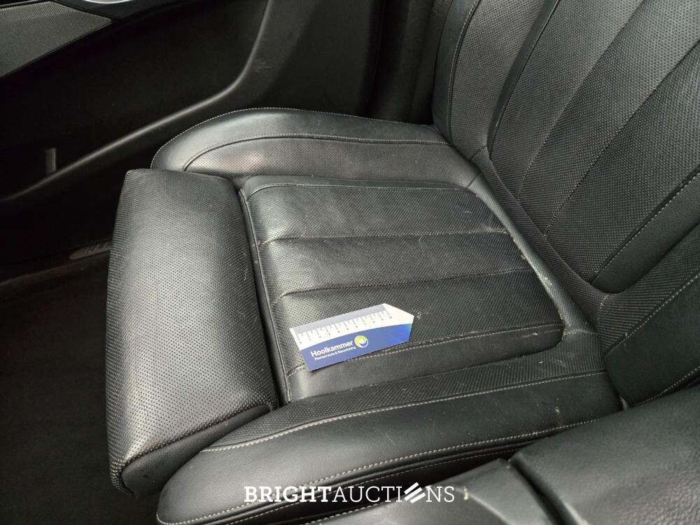 BMW X5 M50d High Executive 7p 400pk 2019, P-090-KR
