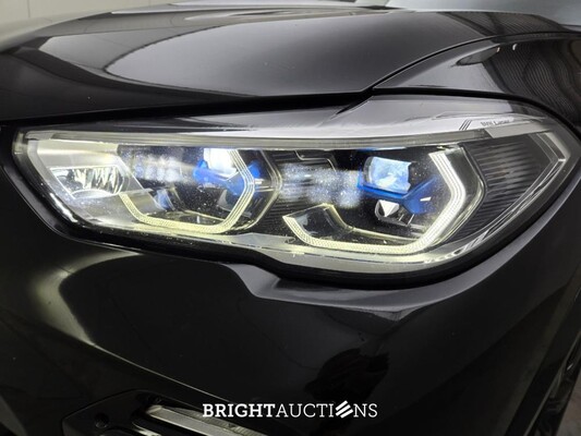 BMW X5 M50d High Executive 7p 400pk 2019, P-090-KR