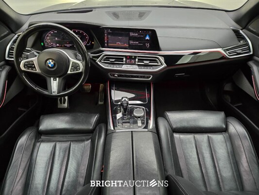 BMW X5 M50d High Executive 7p 400pk 2019, P-090-KR