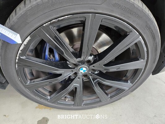 BMW X5 M50d High Executive 7p 400pk 2019, P-090-KR