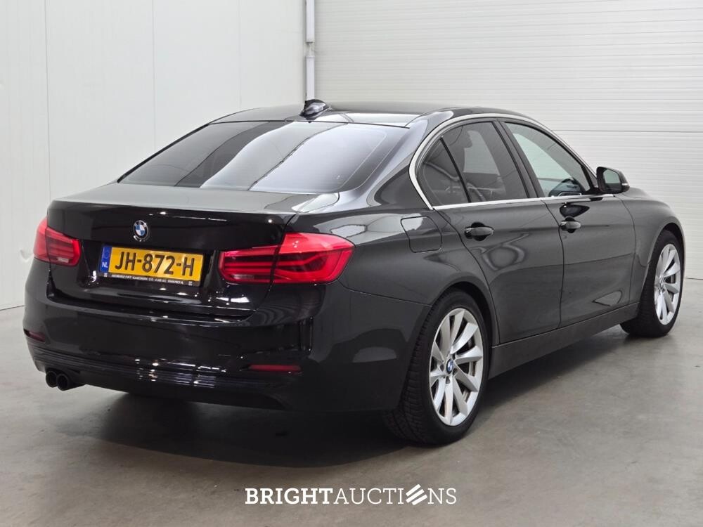 BMW 330e 3-serie 272pk 2016 (Origineel-NL) 3-Serie, JH-872-H