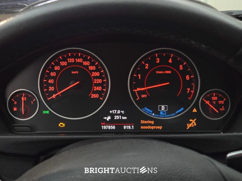 BMW 330e 3-serie 272pk 2016 (Origineel-NL) 3-Serie, JH-872-H