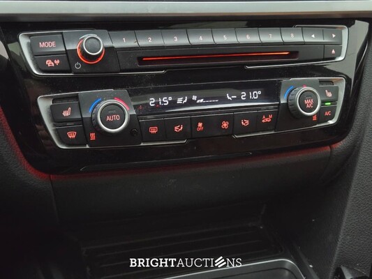 BMW 330e 3-serie 272pk 2016 (Origineel-NL) 3-Serie, JH-872-H