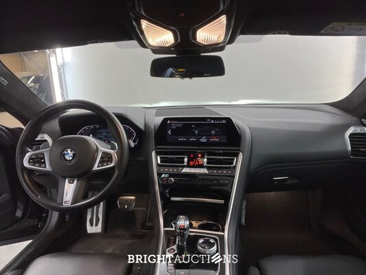 BMW 840i 8-serie High Executive 333pk 2022 (Origineel-NL) 8-Serie, P-689-FB