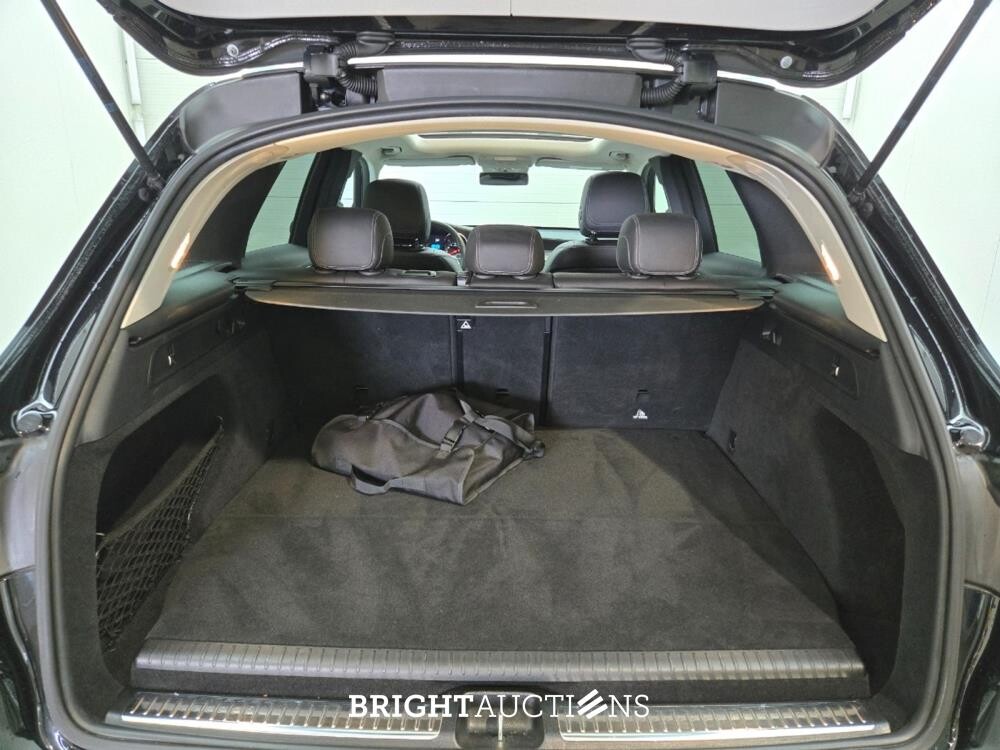 Mercedes-Benz GLC300e Business Solution AMG 4MATIC 333pk 2020 GLC-Klasse, N-362-JG