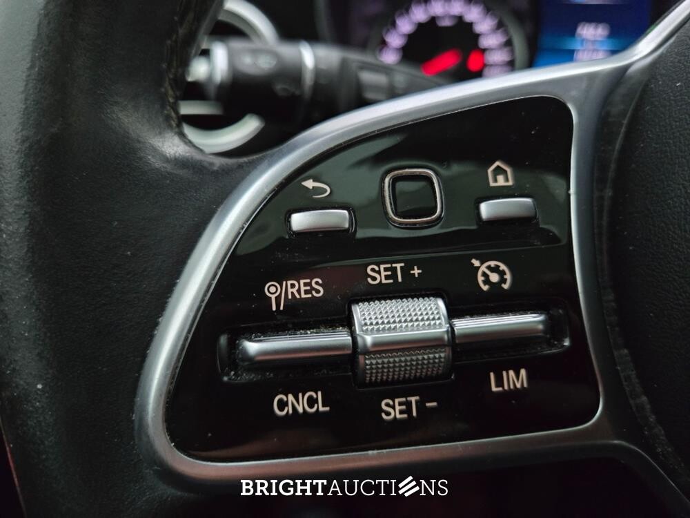 Mercedes-Benz GLC300e Business Solution AMG 4MATIC 333pk 2020 GLC-Klasse, N-362-JG
