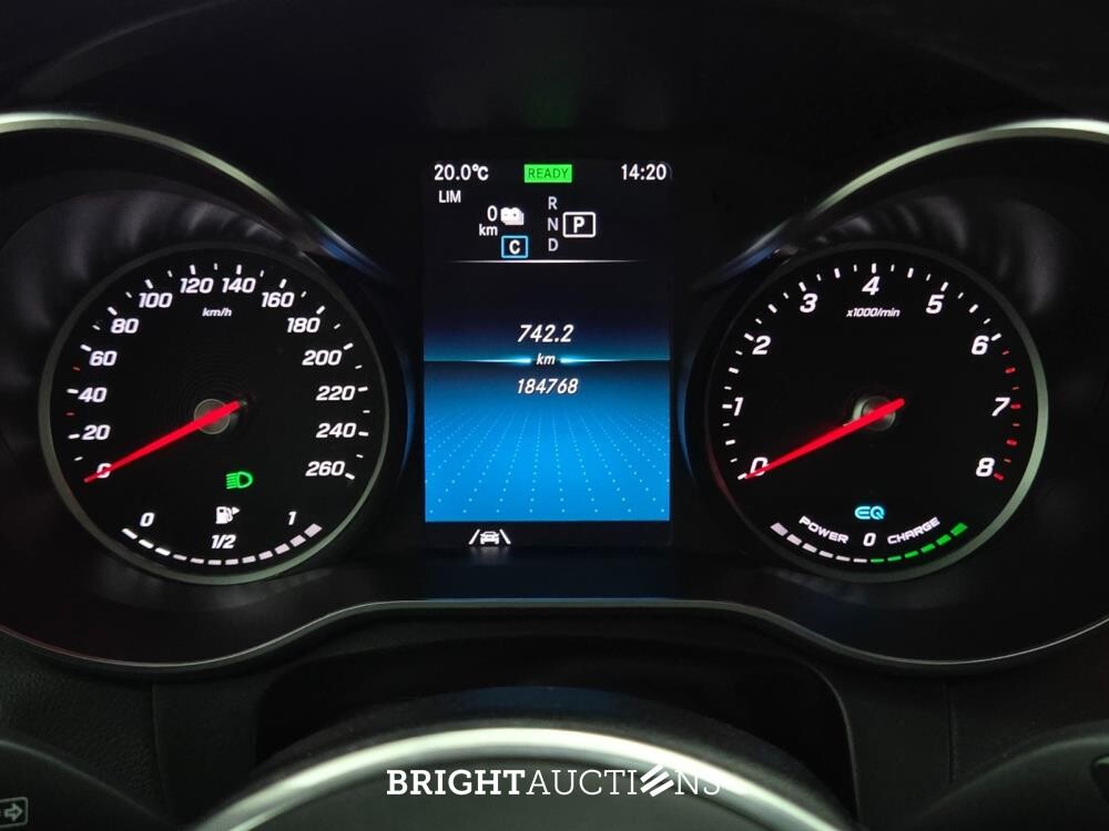 Mercedes-Benz GLC300e Business Solution AMG 4MATIC 333pk 2020 GLC-Klasse, N-362-JG