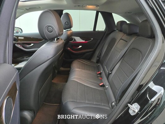 Mercedes-Benz GLC300e Business Solution AMG 4MATIC 333pk 2020 GLC-Klasse, N-362-JG
