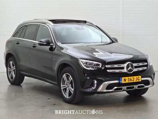 Mercedes-Benz GLC300e Business Solution AMG 4MATIC 333pk 2020 GLC-Klasse, N-362-JG