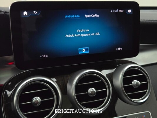 Mercedes-Benz GLC300e Business Solution AMG 4MATIC 333pk 2020 GLC-Klasse, N-362-JG