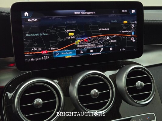 Mercedes-Benz GLC300e Business Solution AMG 4MATIC 333pk 2020 GLC-Klasse, N-362-JG