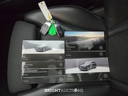Mercedes-Benz GLC300e Business Solution AMG 4MATIC 333pk 2020 GLC-Klasse, N-362-JG