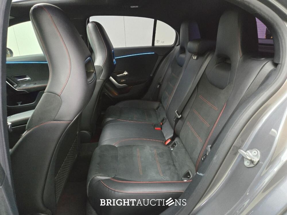 Mercedes-Benz A200 Business Solution AMG 163pk 2019 (Origineel-NL) A-klasse, XJ-807-H