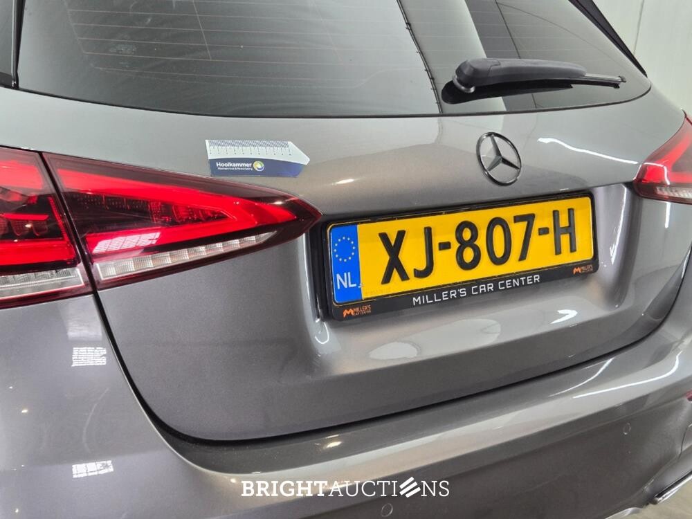 Mercedes-Benz A200 Business Solution AMG 163pk 2019 (Origineel-NL) A-klasse, XJ-807-H