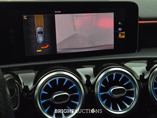 Mercedes-Benz A200 Business Solution AMG 163pk 2019 (Origineel-NL) A-klasse, XJ-807-H